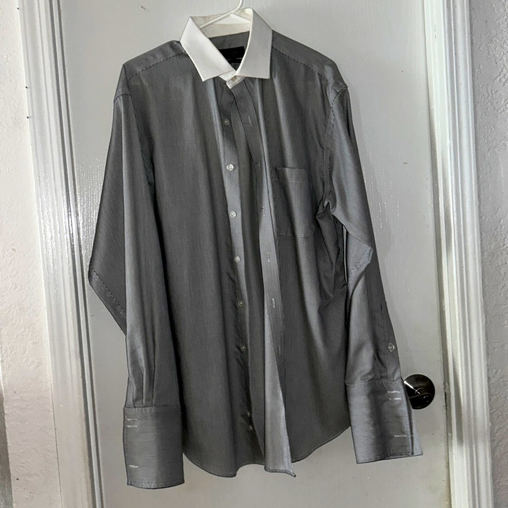 Very beautiful shirt size L